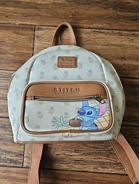 Loungefly‎ Cream and Tan Pineapple Stitch Mini Backpack